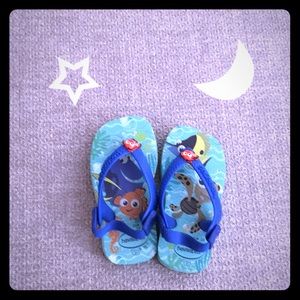 Baby flip-flop